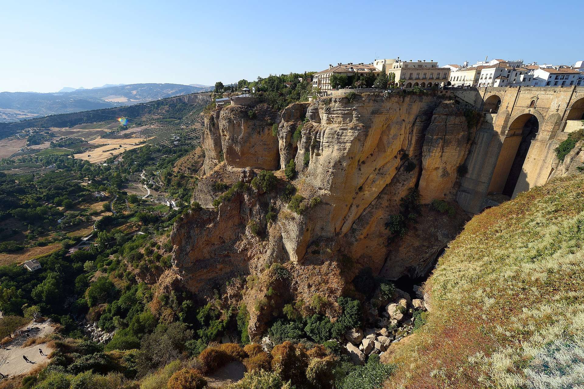 The Tajo gorge and clifftop houses, Ronda